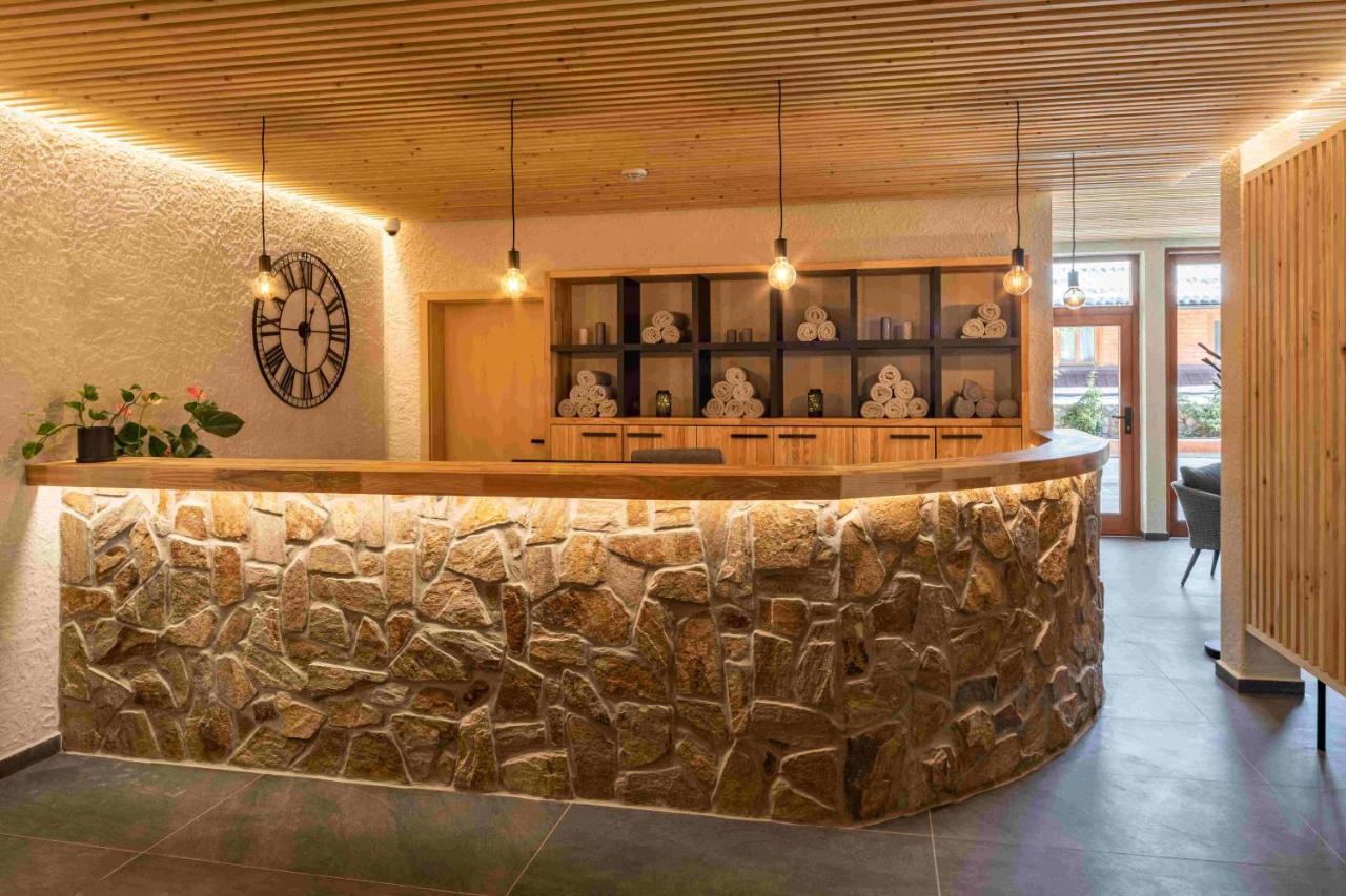 בילה Wellness Hotel Ondrasuv Dvur מראה חיצוני תמונה
